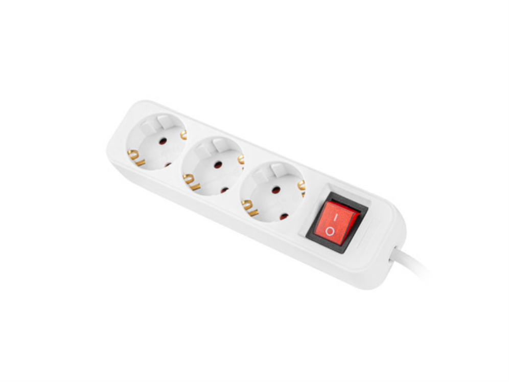 Lanberg PS1-03F-0150-W base múltiple 1,5 m 3 salidas AC Interior Blanco