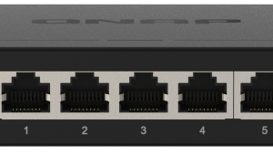 QNAP QSW-1108-8T Switch No Administrado 2.5G Ethernet Negro - Alto Rendimiento y Conectividad